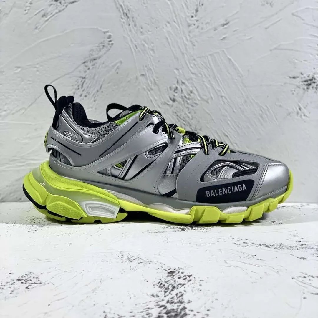 Balenciaga Sneakers Track 3.0 — 34