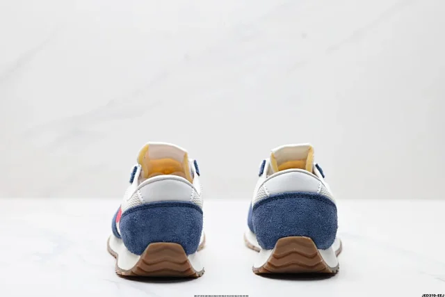 New Balance Sneakers 471 product detail image 8
