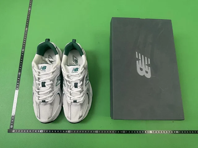 New Balance Sneakers 530 product detail image 6