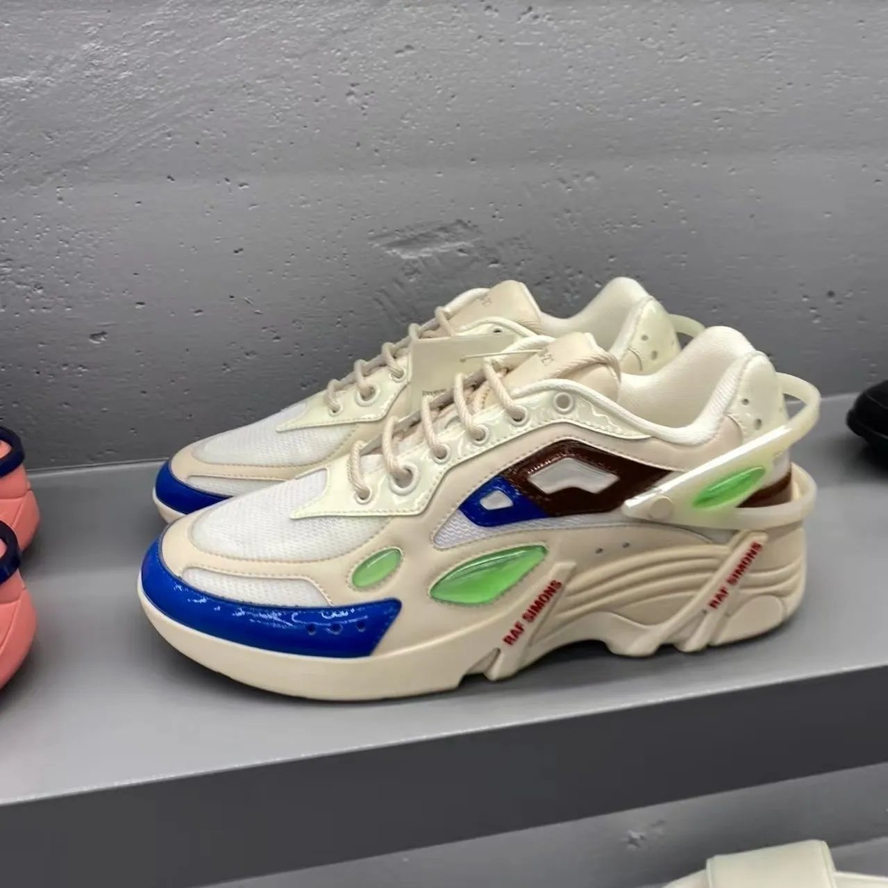 Raf Simons Multiple sneaker models — Cylon-21-10