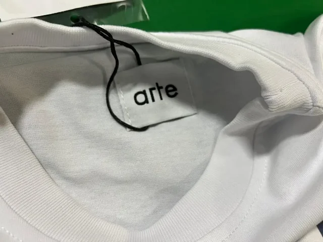 Arte Antwerp T-Shirts Graphic Print product detail image 4