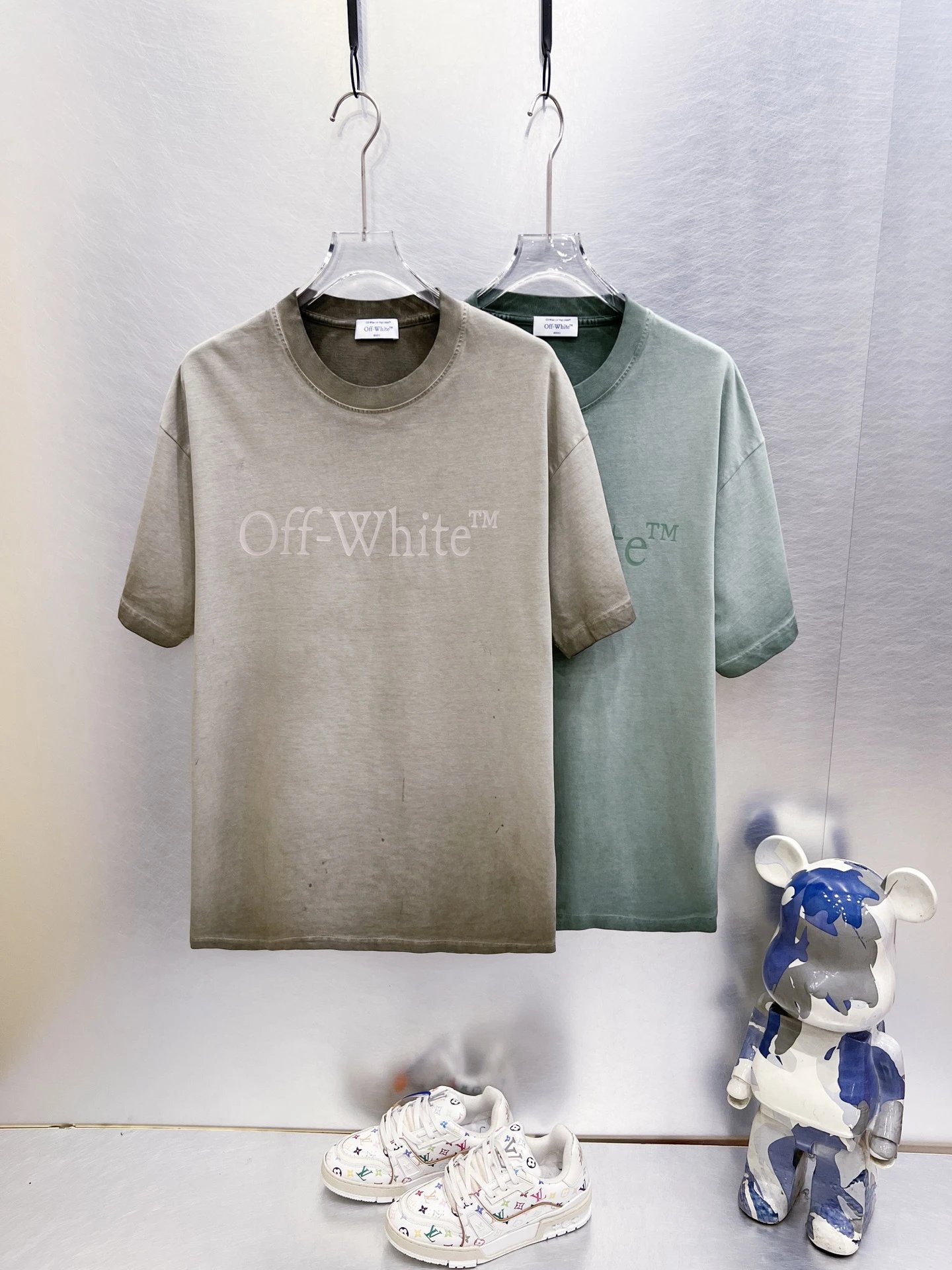 Off-White T-Shirts Oversized graphic-print short-sleeve image 5