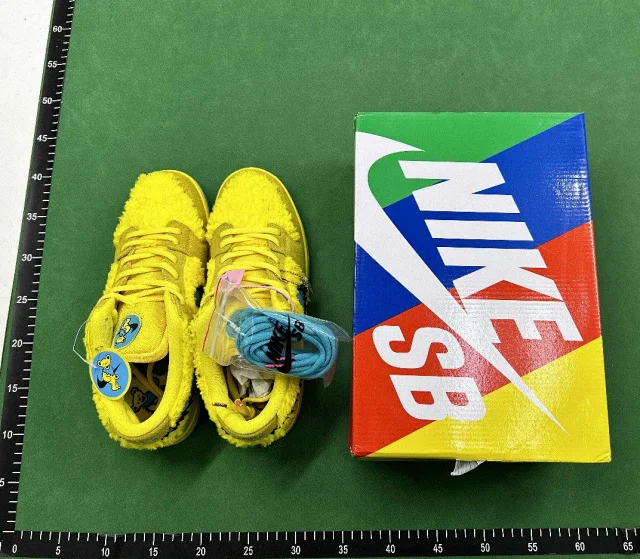 Nike Sneakers SB Dunk Low Grateful Dead Bears product detail image 4