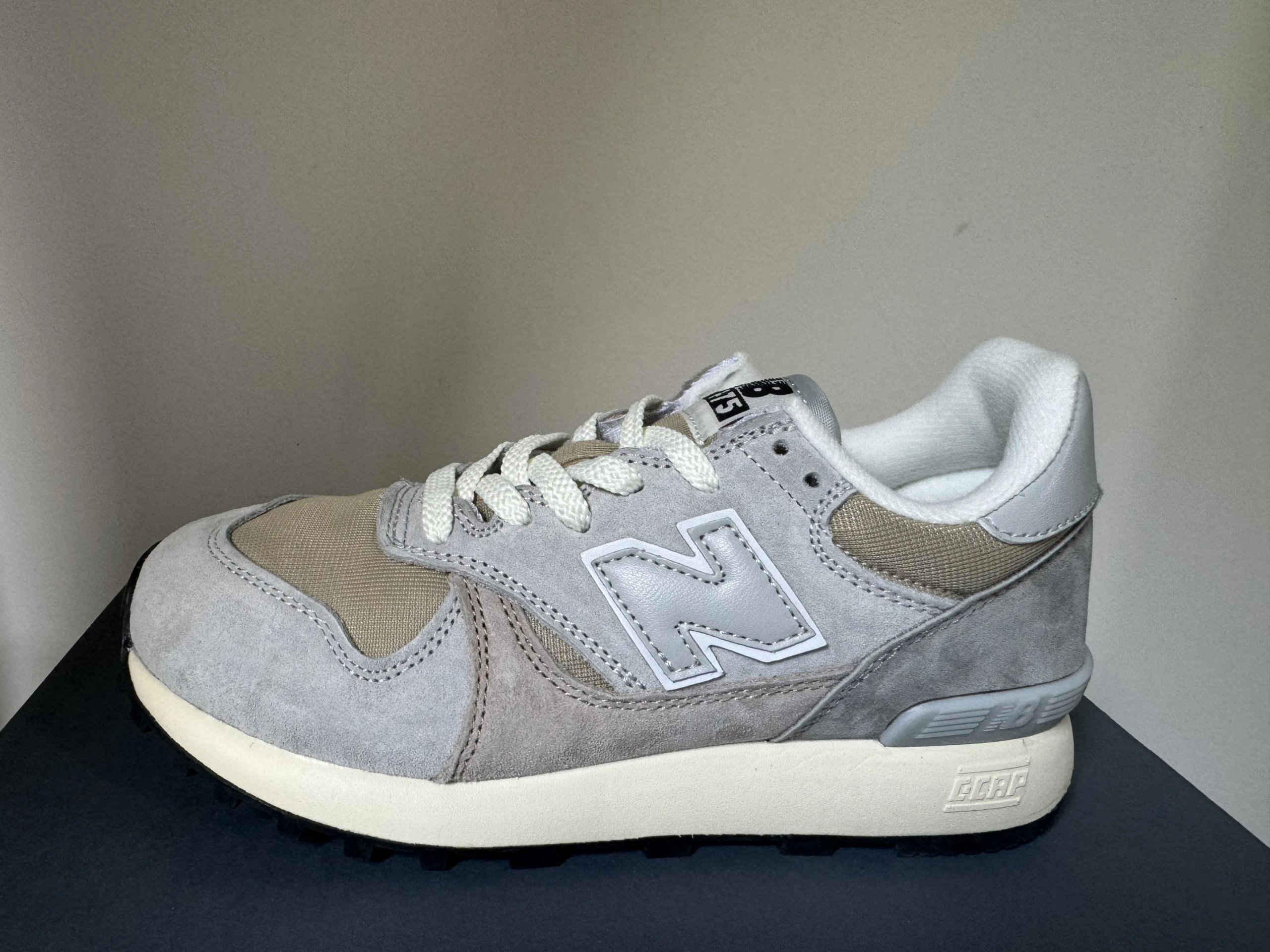 New Balance Sneakers 471 — 13
