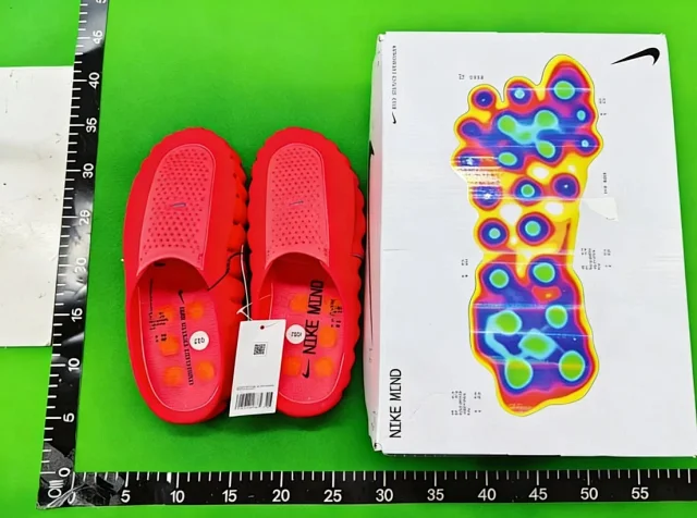 Nike Slippers Mind 001 product detail image 2