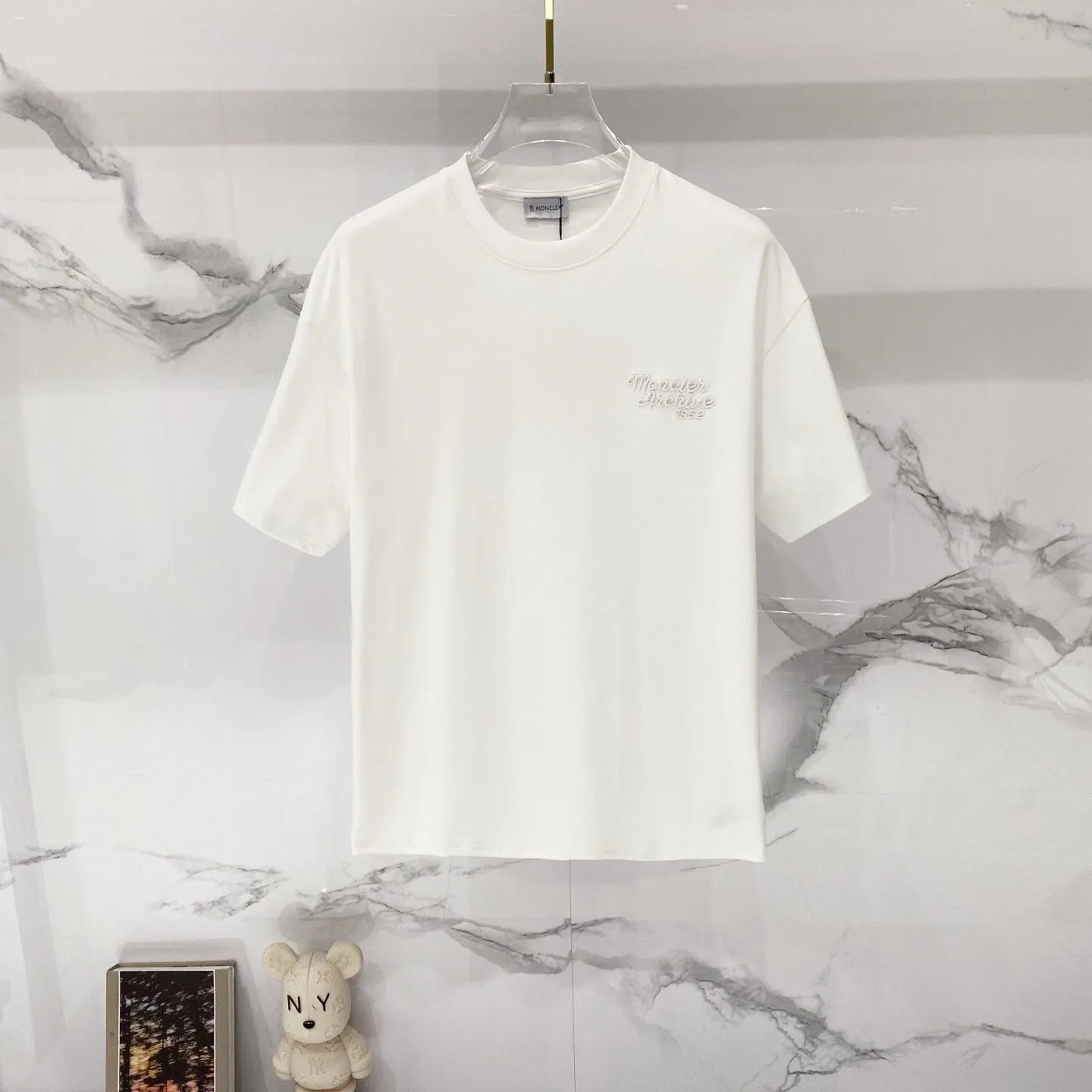 Moncler T-Shirts Logo Graphic Short-Sleeve Crewneck — M779