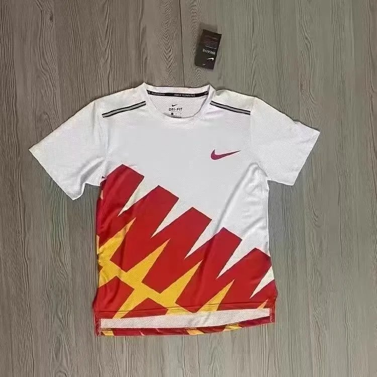 Nike T-Shirts Short-Sleeve Ankle Skeleton Graphic T-Shirt — Falcon white and red short-sleeved shirt