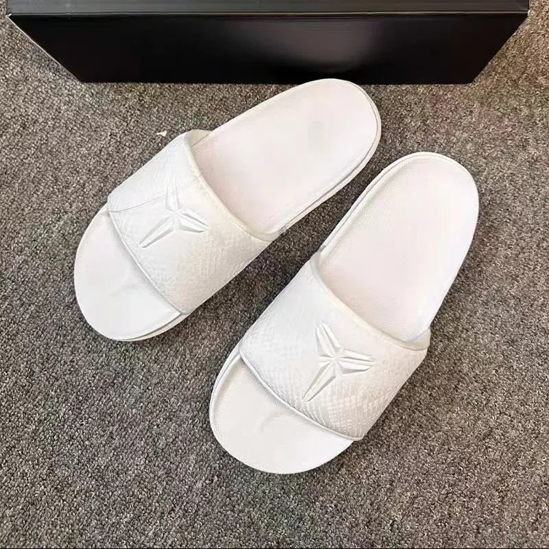 Nike Slippers Adjustable hook-and-loop slide — Kobe white