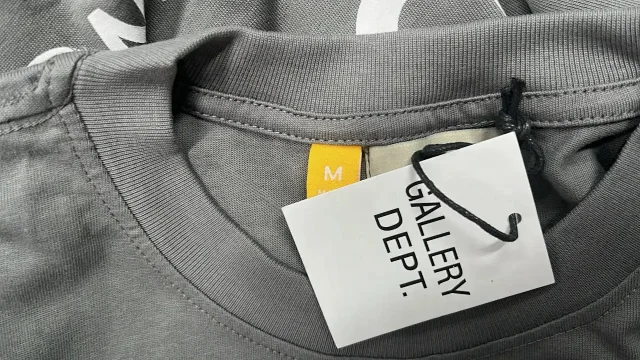 Gallery Dept. T-Shirts Graphic Tie-Dye Short-Sleeve T-Shirt product detail image 5