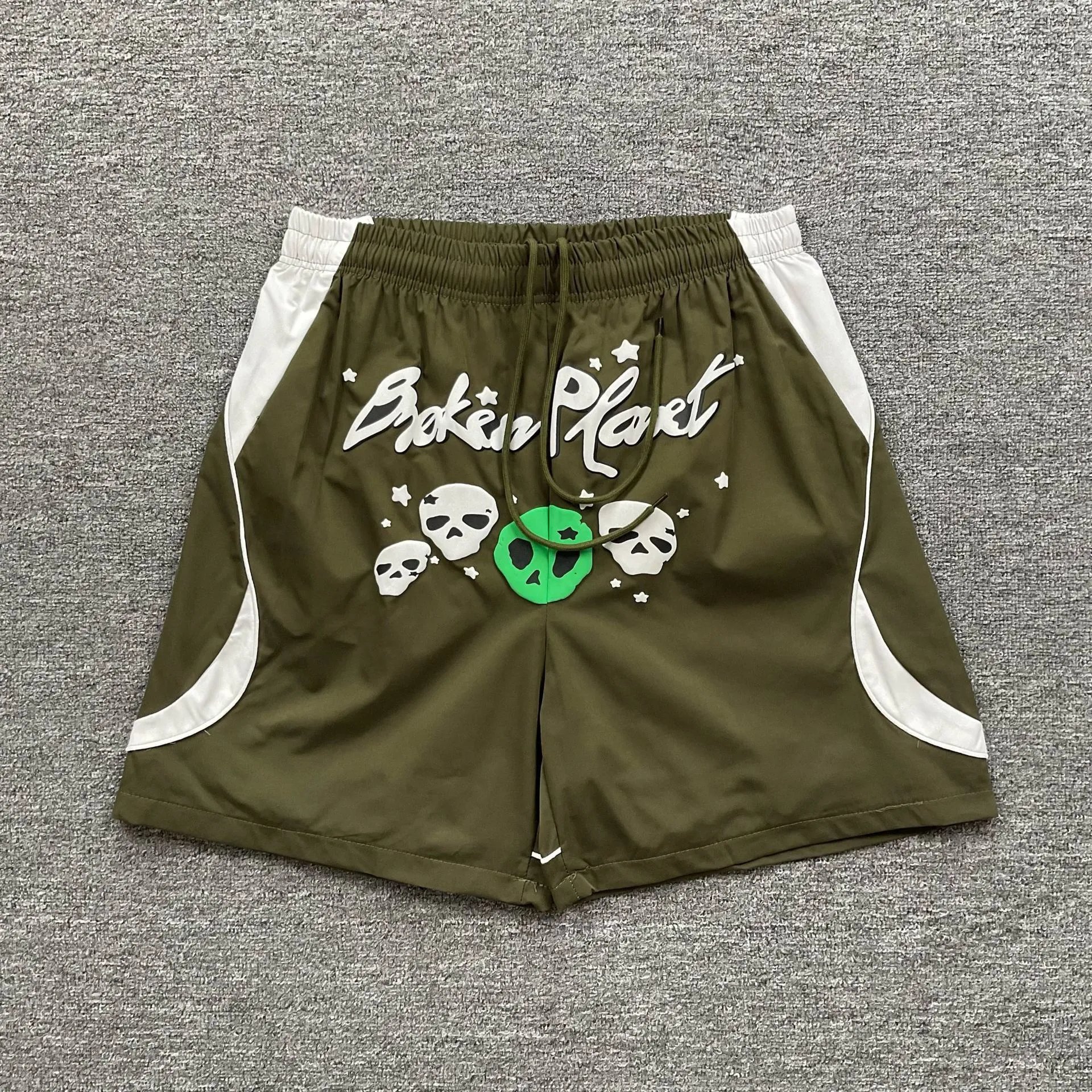 Broken Planet Shorts Graphic Panel Drawstring — 3227 green