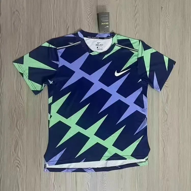 Nike T-Shirts Short-Sleeve Ankle Skeleton Graphic T-Shirt — Falcon blue short sleeve