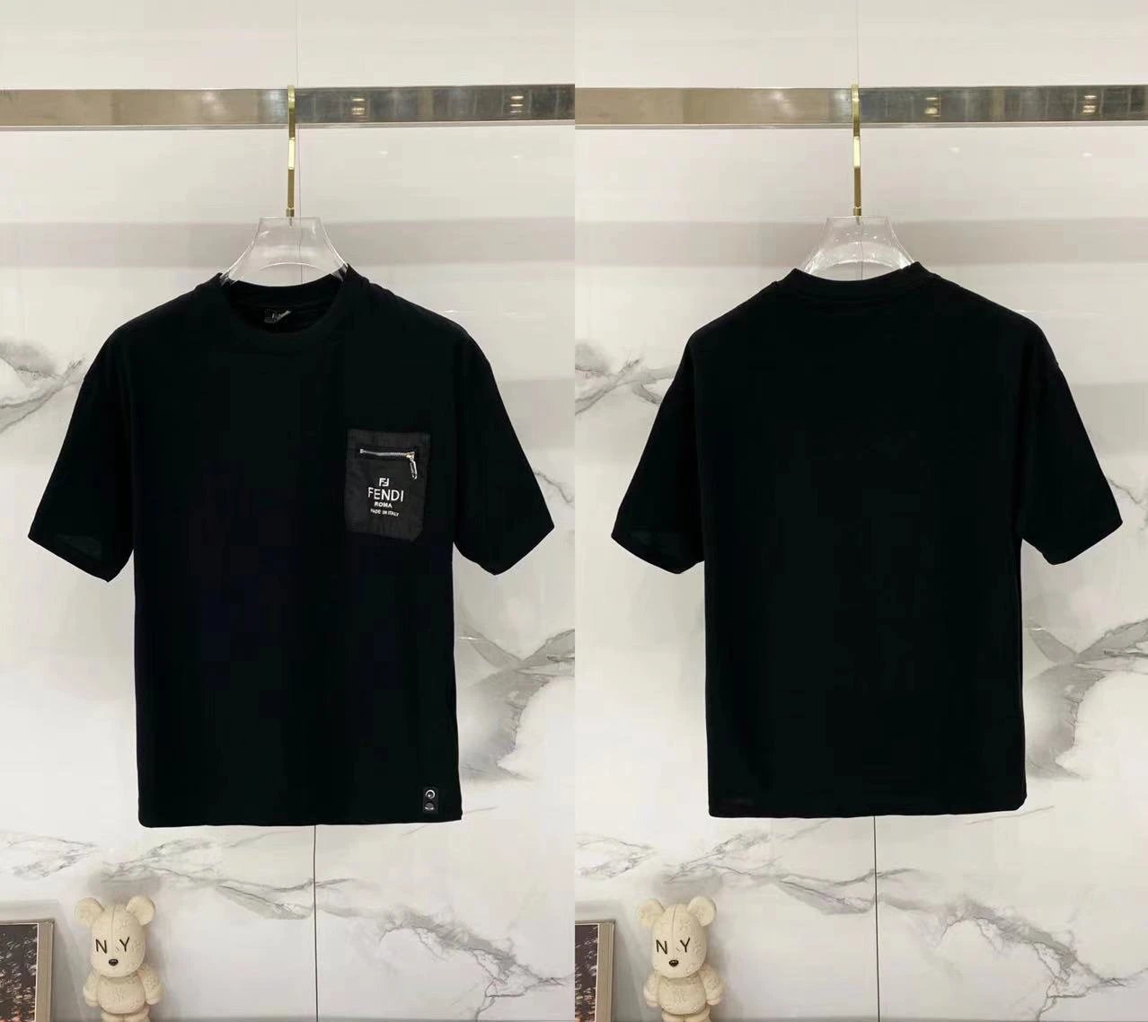Fendi T-Shirts Loose-fit crew-neck short-sleeve T-shirt — F 010 Pocket black
