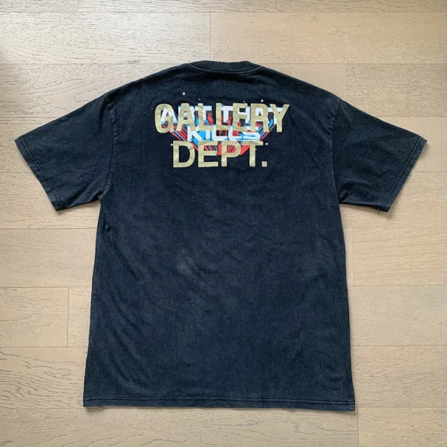 Gallery Dept. T-Shirts Loose Graphic Print product detail image 32