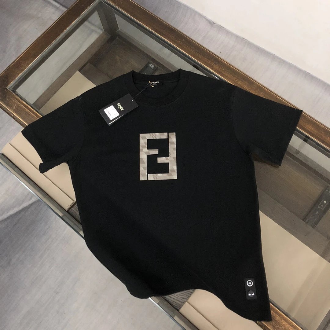 Fendi T-Shirts Short-Sleeve Logo Print — F40