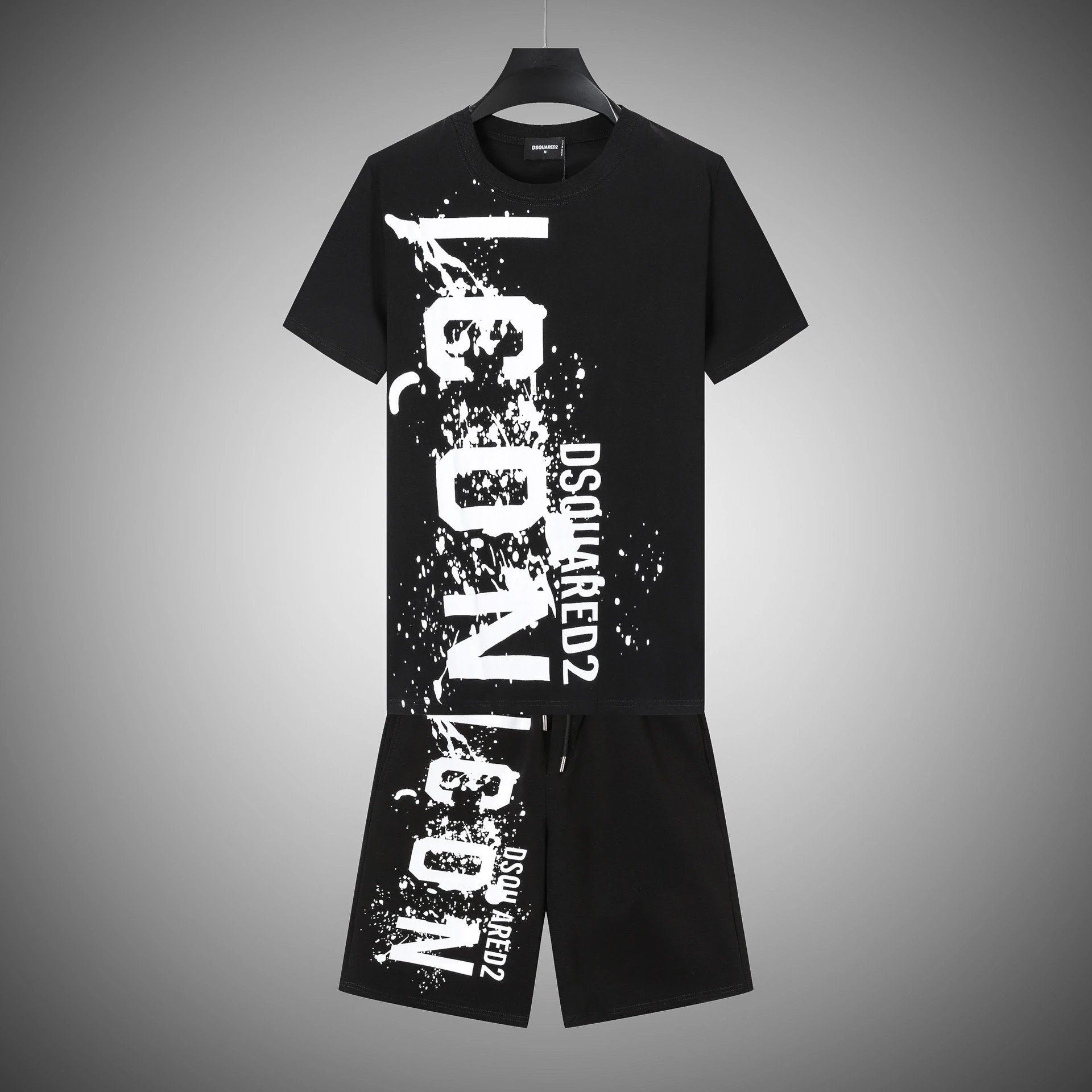 DSQUARED2 Matching Sets U3DS-2 Graphic T-Shirt and Shorts Set — 9