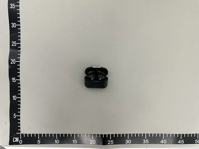 Marshall Headphones Motif A.N.C. True Wireless Earbuds product detail image 4