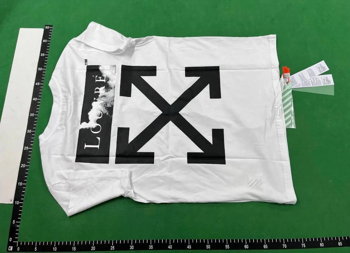 Off-White T-Shirts Graphic Print image 4