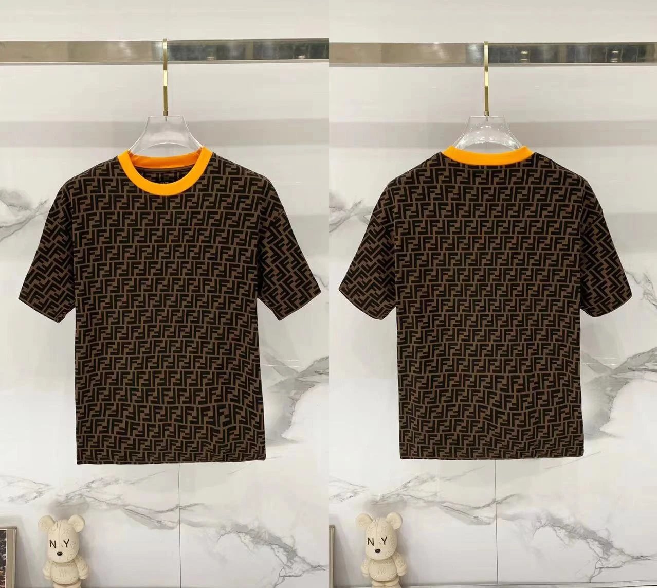 Fendi T-Shirts Loose-fit crew-neck short-sleeve T-shirt — F 008 Printed khaki color