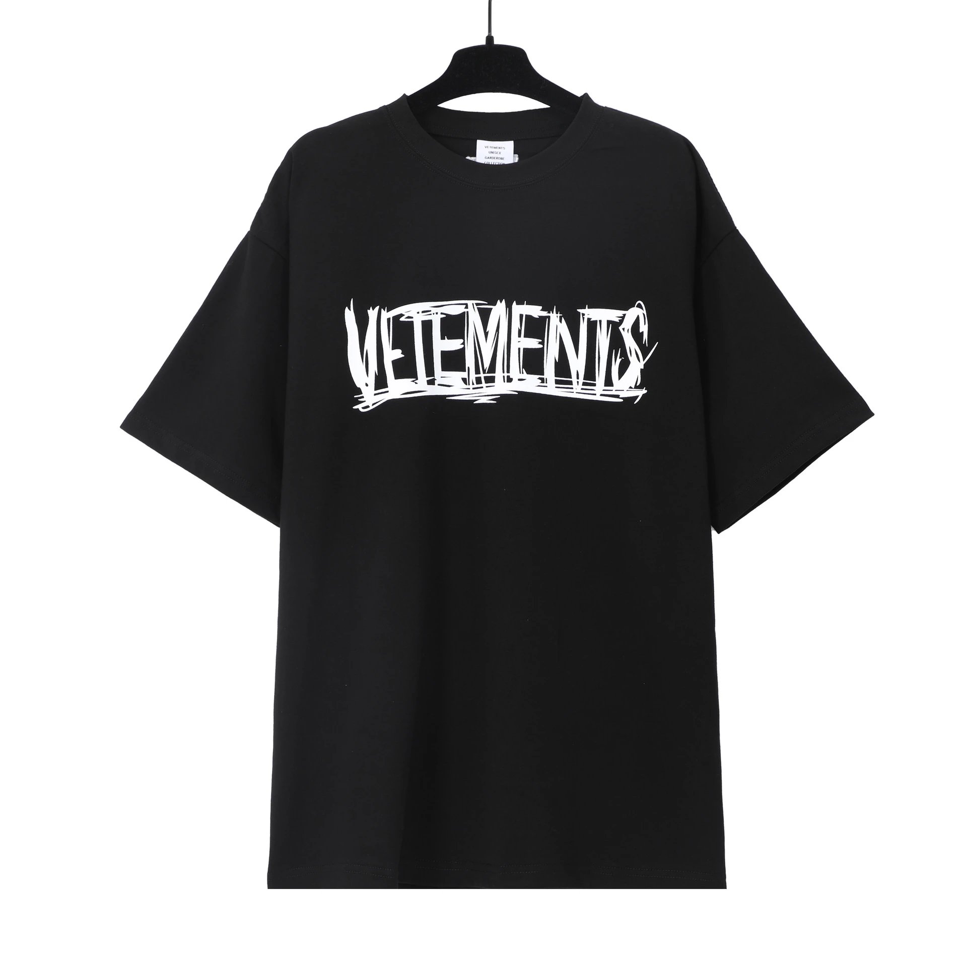 Vetements T-Shirts Graphic Logo Print — 7010 Black and white