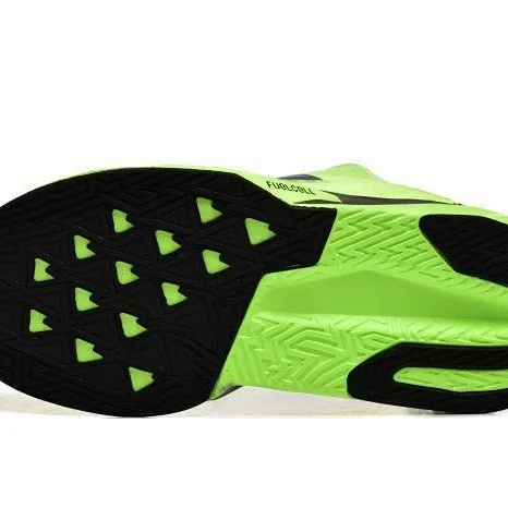 New Balance Sneakers FuelCell Rebel v5 product detail image 5