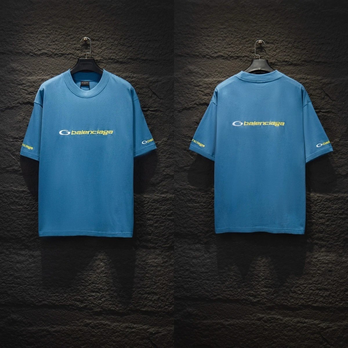 Balenciaga T-Shirts Graphic short-sleeve T-shirt — 5210 blue