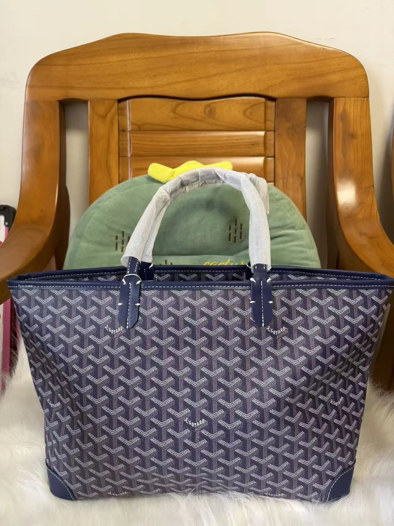 Goyard Backpacks Chevron-pattern flap backpack with top handle — One-shoulder handbag sapphire blue 34*27*15 CM