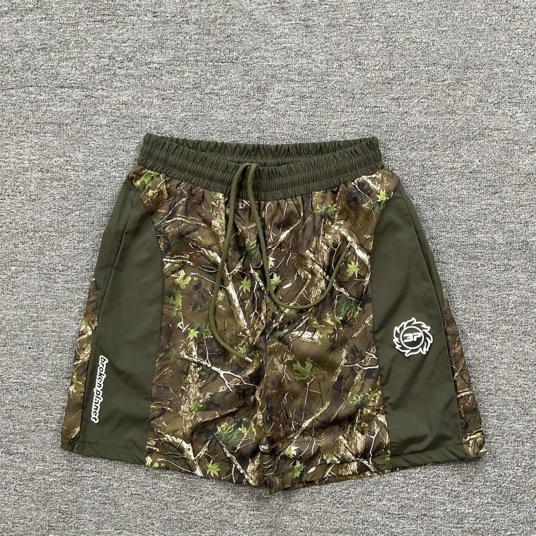 Broken Planet Shorts Drawstring athletic — 3192 Green