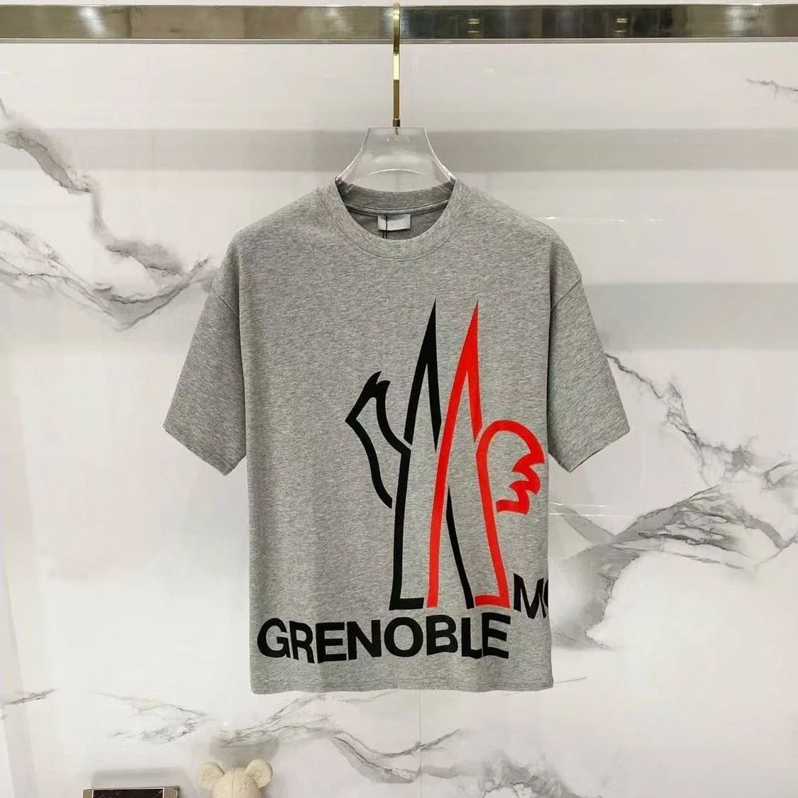 Moncler T-Shirts Logo Graphic Short-Sleeve Crewneck — M800