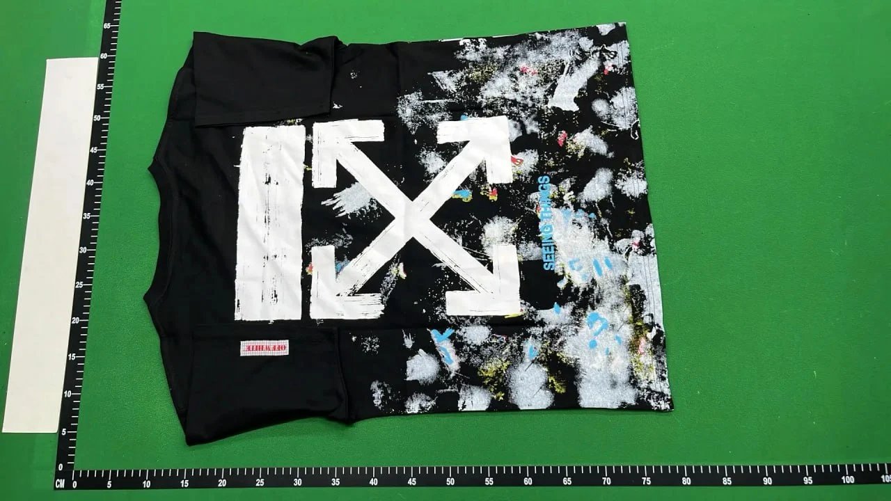 Off-White T-Shirts Arrow Graphic Print image 4