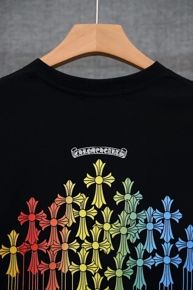 Chrome Hearts T-Shirts Graphic-print crewneck T-shirt product detail image 11