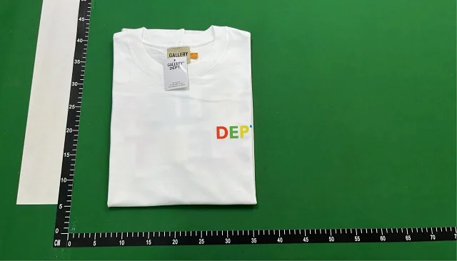 Gallery Dept. T-Shirts Loose Graphic Print product detail image 6