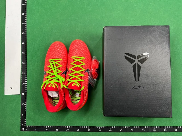 Nike Kobe Basketball Shoes product detail image 2