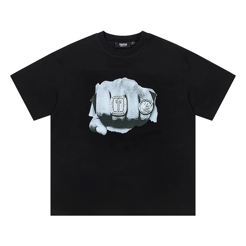 Trapstar T-Shirts Graphic Logo Short-Sleeve T-Shirt — 678 Black