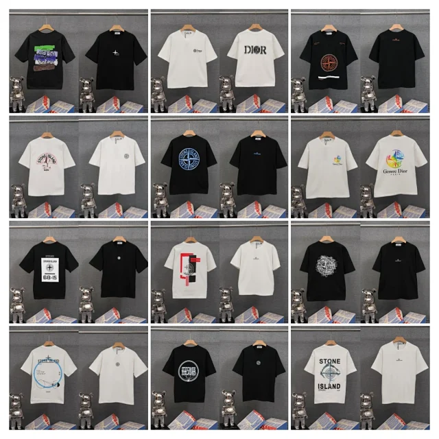 Stone Island T-Shirts Compass Graphic Short-Sleeve T-Shirt product detail image 1