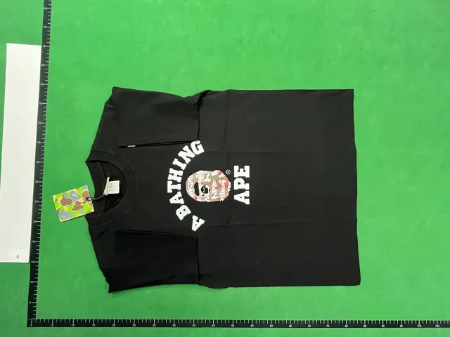 BAPE T-Shirts Hot Wheels Graphic Short-Sleeve T-Shirt product detail image 2