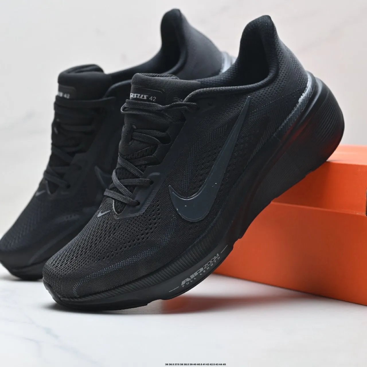 Nike Sneakers Air Zoom Full-Length — 14