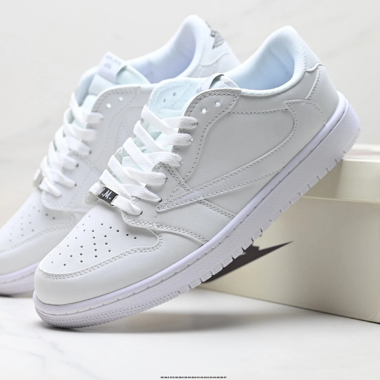 Nike Sneakers Air Jordan 1 Low — 4