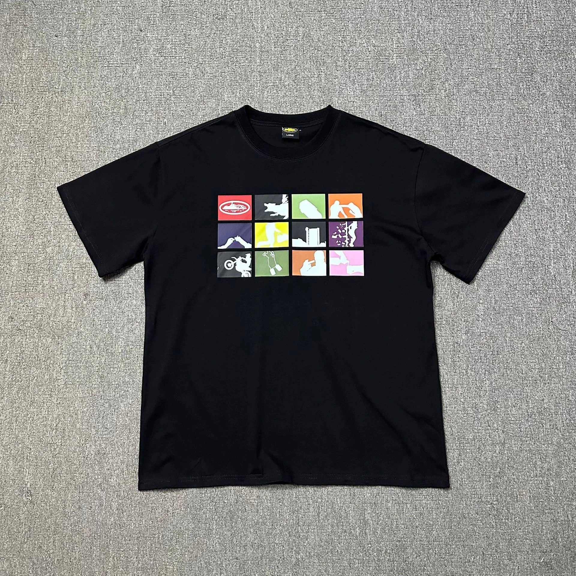 Corteiz T-Shirts Short-Sleeve Script Logo T-Shirt — 3172 black