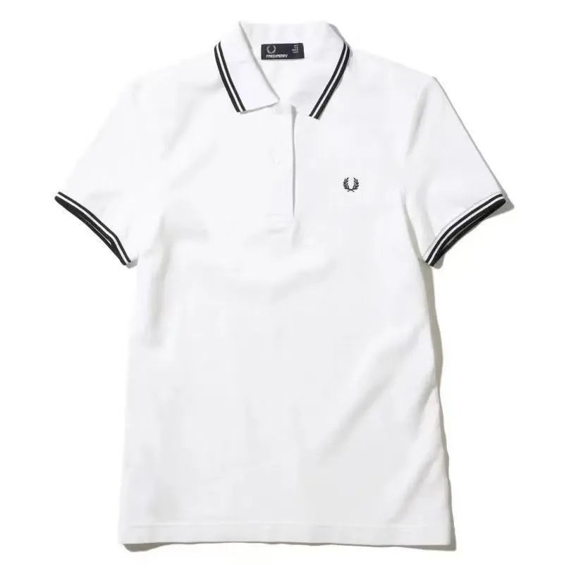 Fred Perry T-Shirts Laurel Wreath Logo Crew Neck T-Shirt — P White with a black border