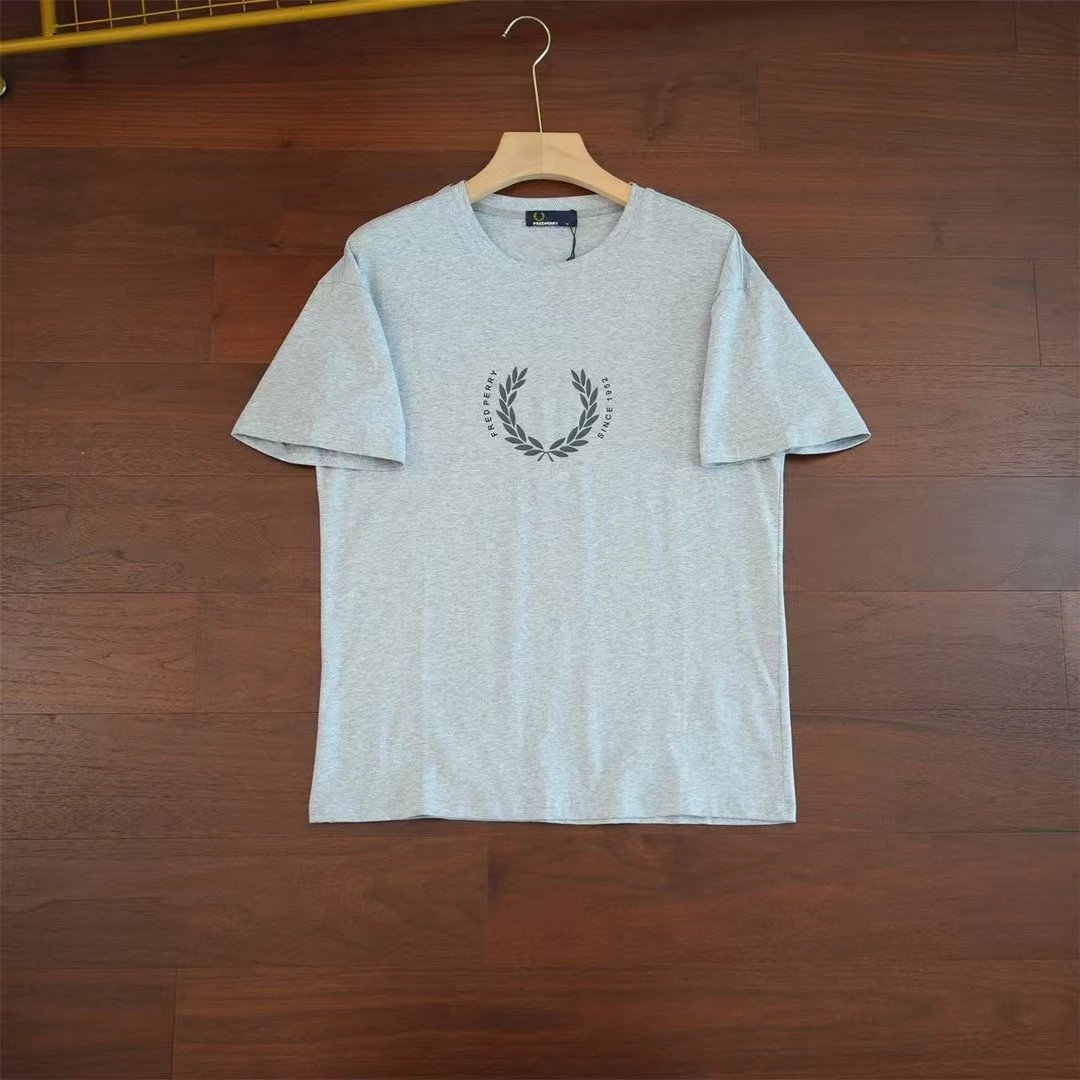 Fred Perry T-Shirts Laurel Wreath Logo Crew Neck T-Shirt — 01 gray