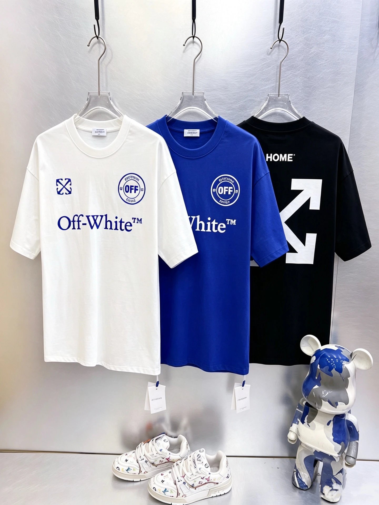 Off-White T-Shirts Oversized graphic-print short-sleeve image 4