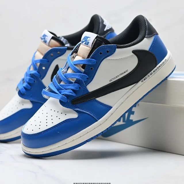 Nike Sneakers Low-Top Retro product detail image 13