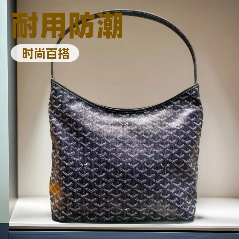 Goyard Backpacks Chevron-pattern flap backpack with top handle — Underarm bag blue 42*27*15 CM