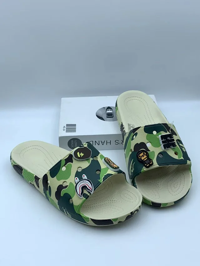 BAPE Slippers Camouflage Slide Sandals with Graphic Charms product detail image 3