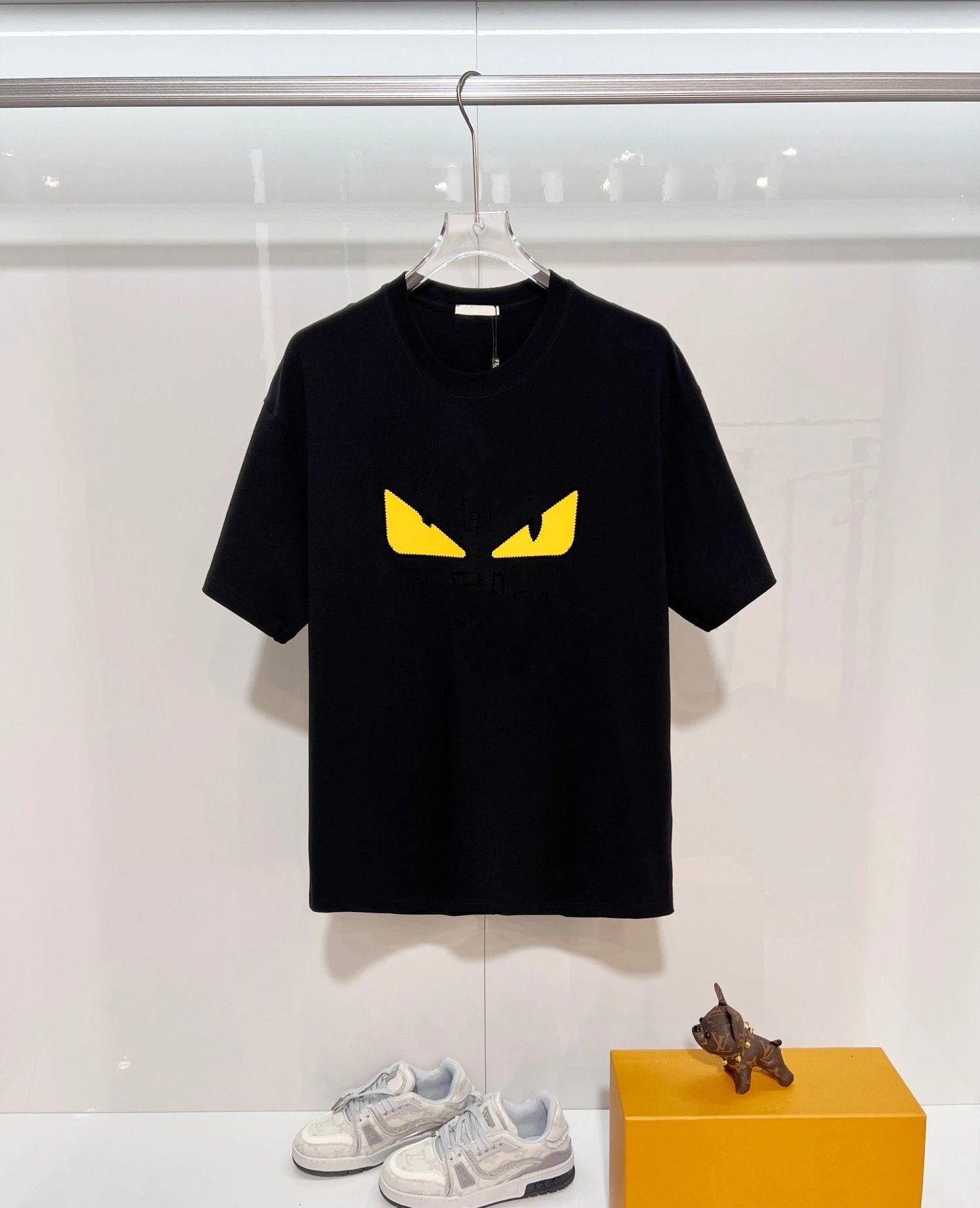 Unbranded T-Shirts Graphic-print crew-neck short-sleeve T-shirt — 26