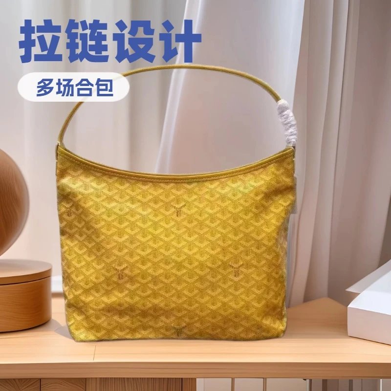 Goyard Backpacks Chevron-pattern flap backpack with top handle — armpit bag yellow 42*27*15 CM