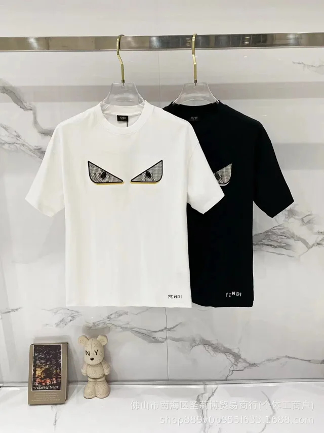 Fendi T-Shirts Loose-fit crew-neck short-sleeve T-shirt product detail image 12