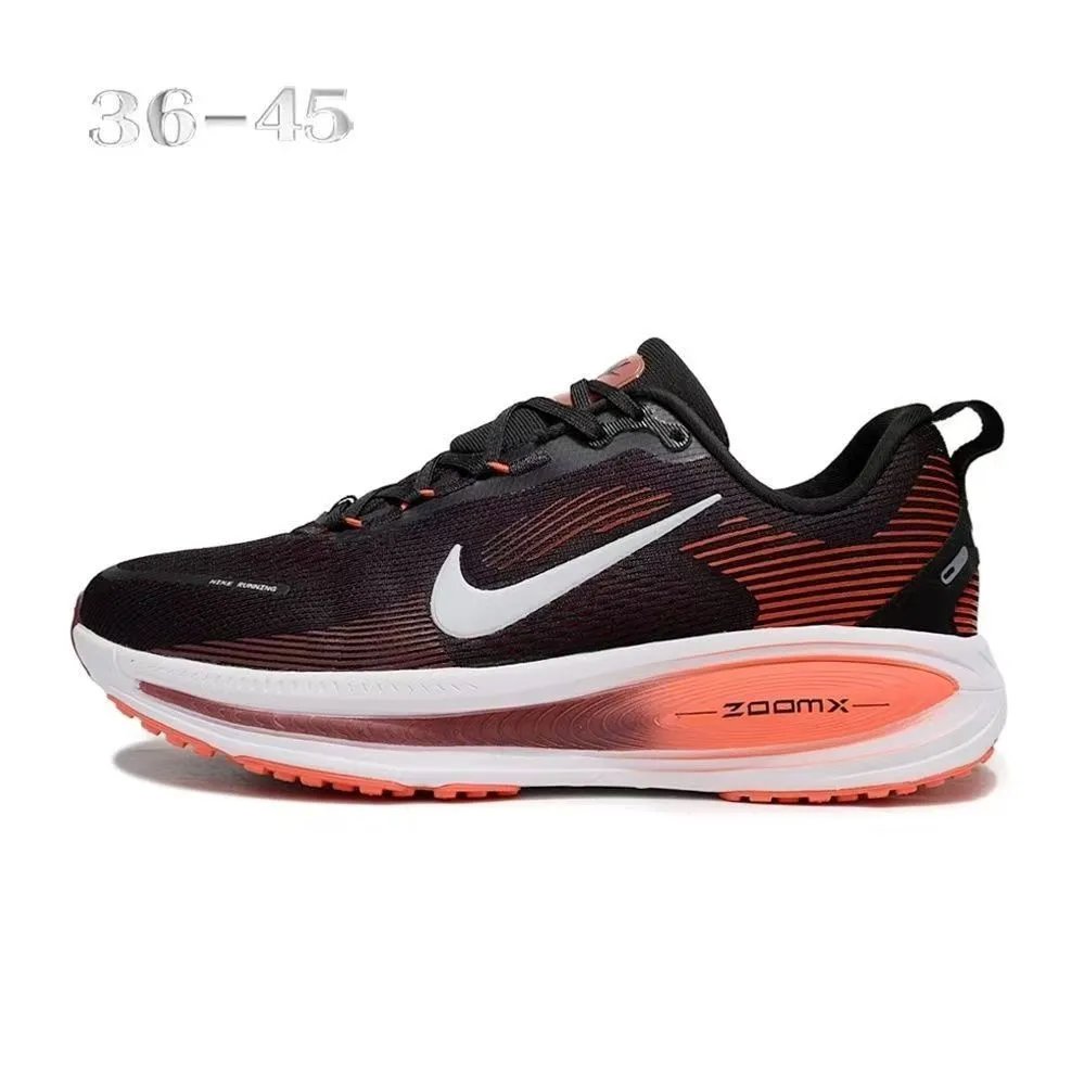 Nike Sneakers Vomero 18 — 18-Black and Red
