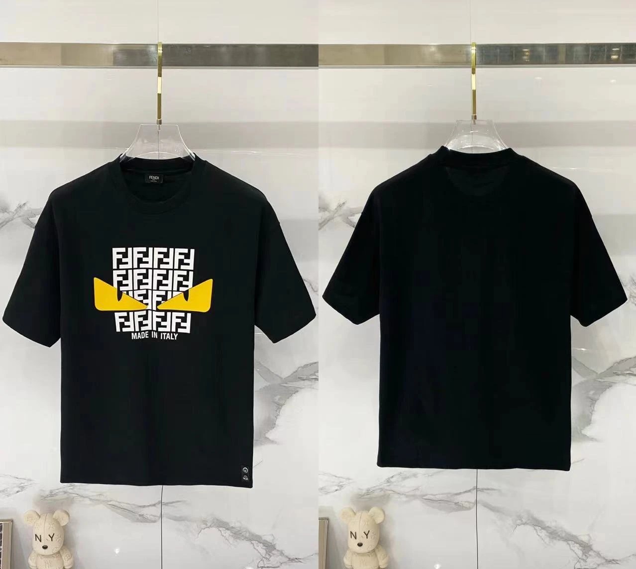 Fendi T-Shirts Loose-fit crew-neck short-sleeve T-shirt — F 015 Printed black