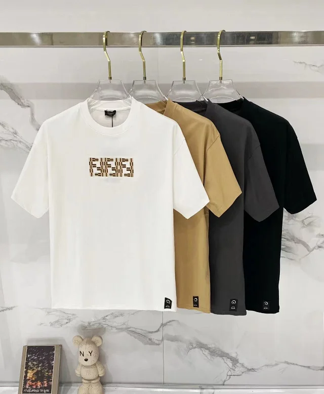 Fendi T-Shirts Loose-fit crew-neck short-sleeve T-shirt product detail image 7